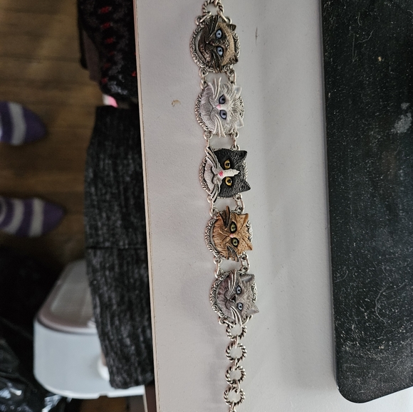 Cat bracelet - Picture 3 of 10